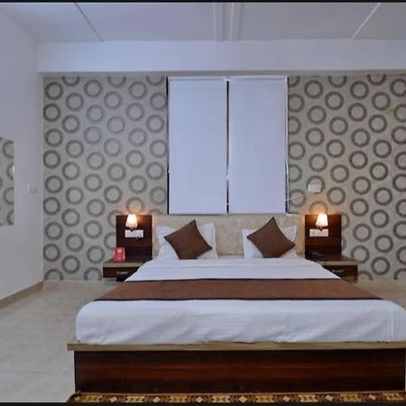 Hotel P.S. Villa Agra  Buitenkant foto