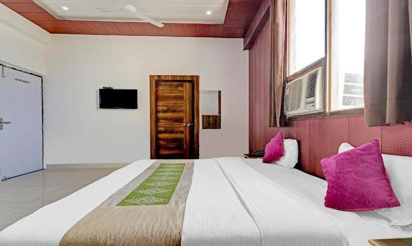 Hotel P.S. Villa Agra  Buitenkant foto